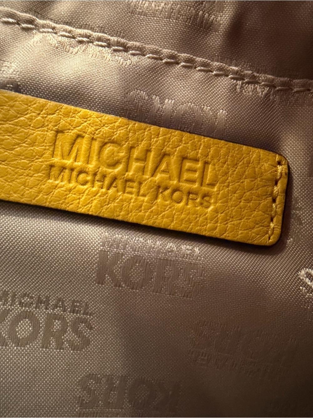 Michael Kors Mustard Yellow Leather Tassel Shoulder or Hand Bag - Picture 2 of 12